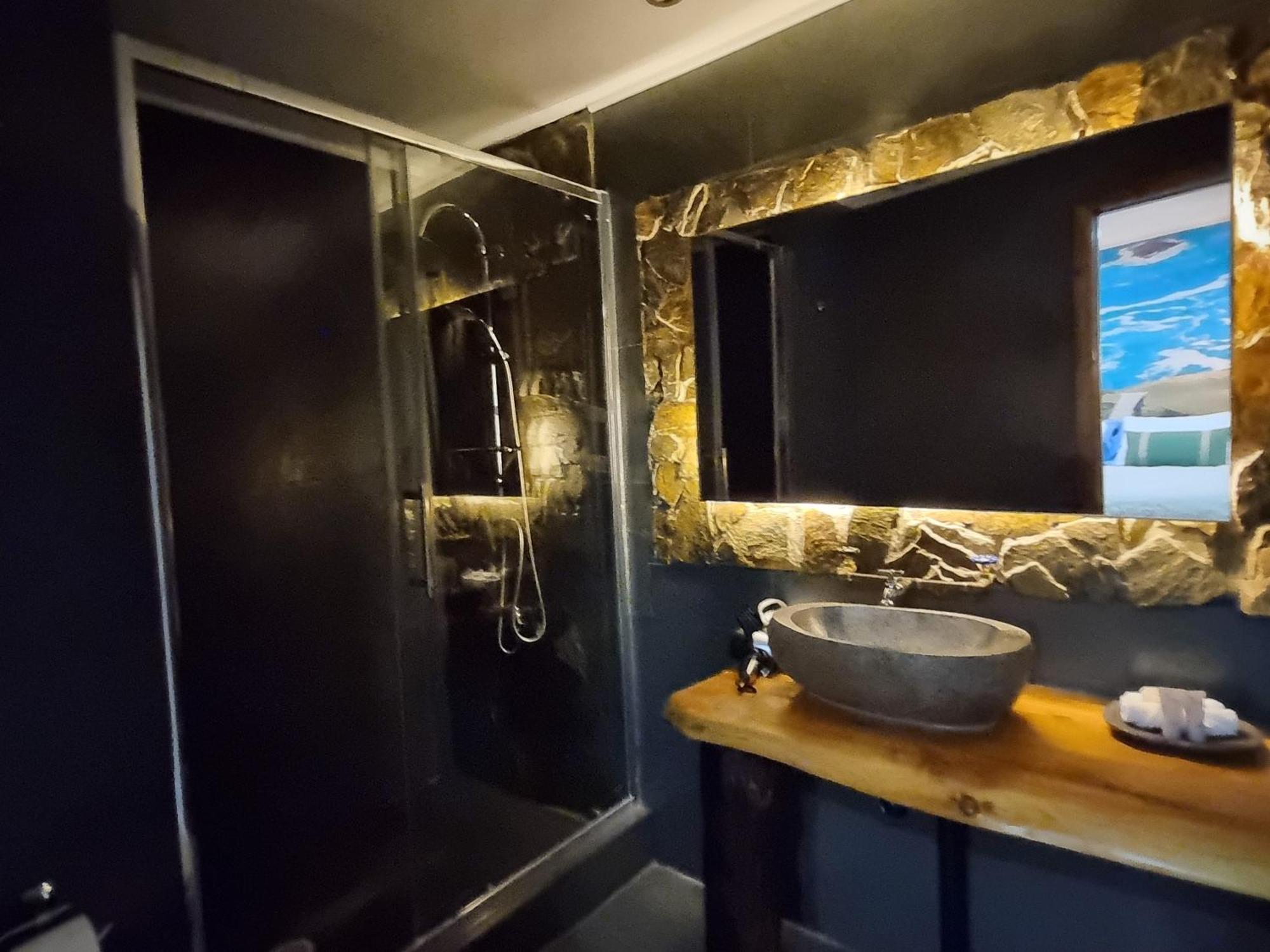 Hotel Boutique Tierra De Islas Chiloe Castro Kültér fotó